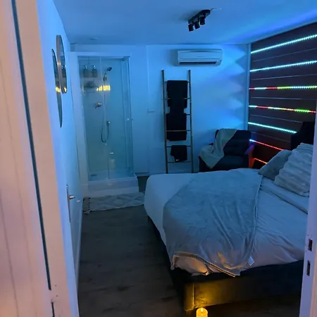 Dream Jacuzzi&sauna Дом отдыха