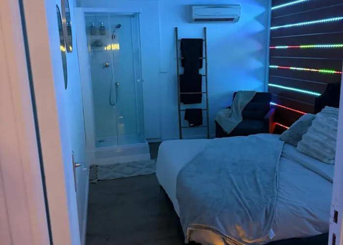 Dream Jacuzzi&sauna Дом отдыха